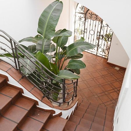 Albergo Diffuso Dimora Rossi Charme B&B Turi Exterior foto